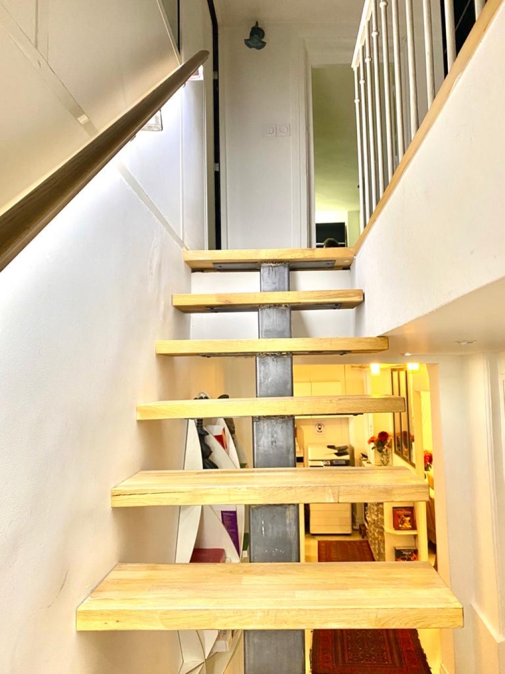 Domiciliation dans des locaux prestigieux proches de la Cour d’Appel en bord de seine.