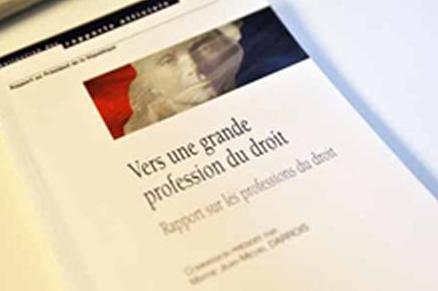 " Faut-il avoir peur du rapport Darrois ? " : réunion débat organisée par  l'UJA de GRASSE le 12 mai 2009 à 12h00