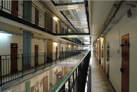 COMMUNIQUE DE PRESSE A L'OCCASION DE LA JOURNEE DES PRISONS COMMUNIQUE DE PRESSE A L'OCCASION DE LA JOURNEE DES PRISONS