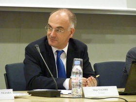LA PROFESSION D'AVOCAT : PERSPECTIVES EUROPEENNES LA PROFESSION D'AVOCAT : PERSPECTIVES EUROPEENNES